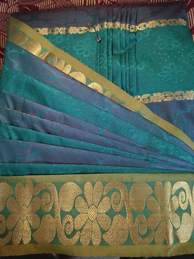 Sarees prepleating services